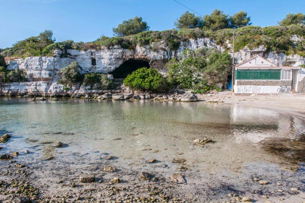 Hostal Xuroy Cala Alcaufar 외부 사진
