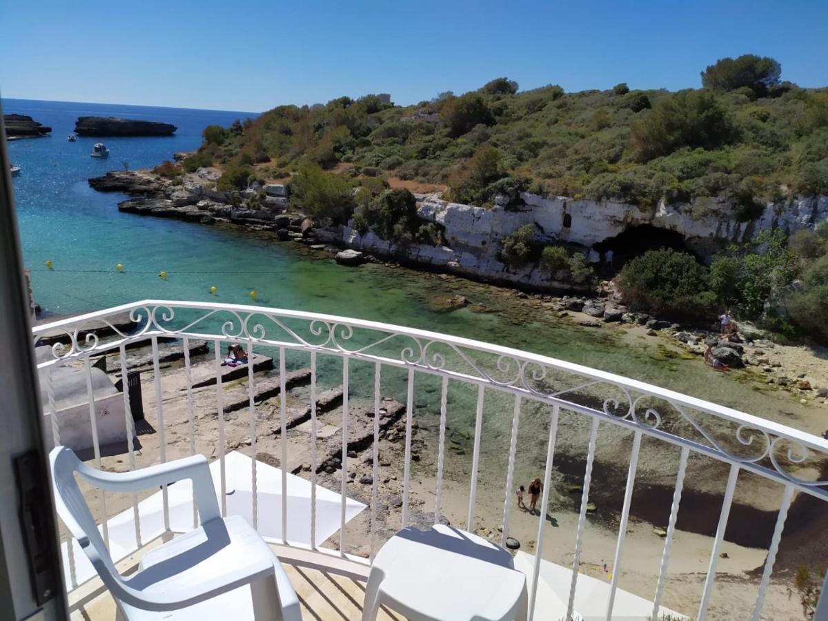 Hostal Xuroy Cala Alcaufar 외부 사진