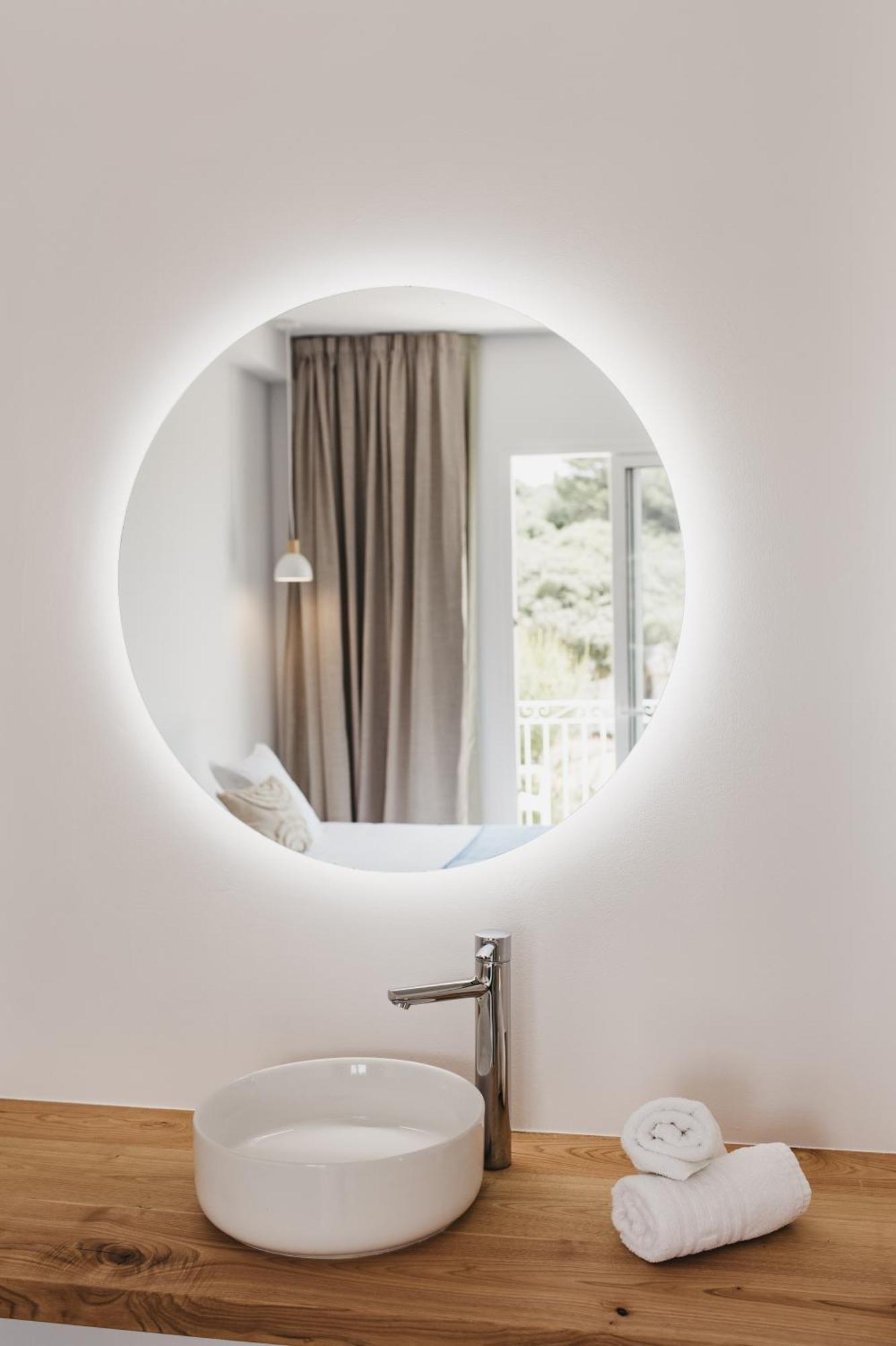 Hostal Xuroy Cala Alcaufar 외부 사진