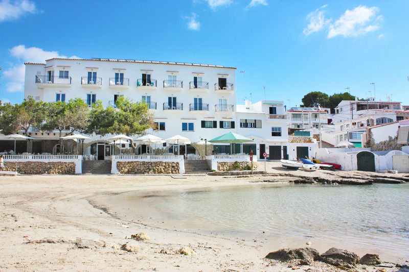 Hostal Xuroy Cala Alcaufar 외부 사진